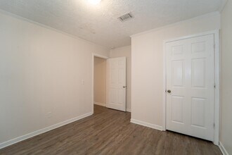 37 Evergreen Ave, Unit A in St. Augustine, FL - Building Photo - Building Photo