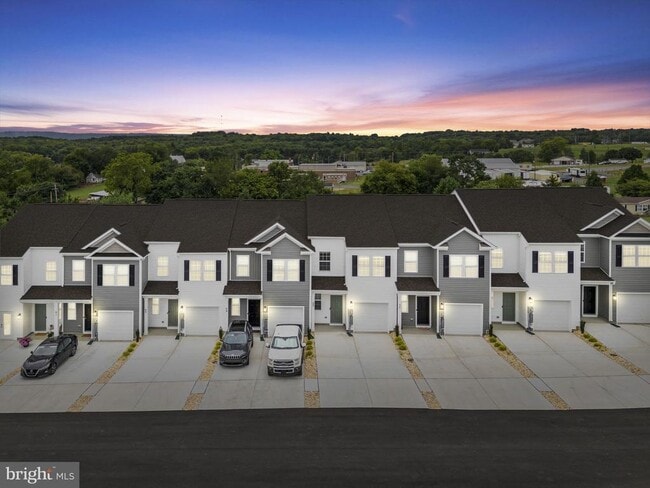 29 Wisdom Ln in Martinsburg, WV - Building Photo - Building Photo