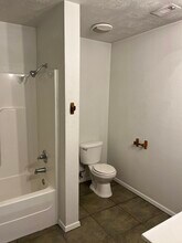 212 Boston Ave, Unit 4-Plex With Garage in Nederland, TX - Building Photo - Building Photo