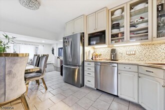 67 Norwood Ave in Lodi, NJ - Building Photo - Building Photo