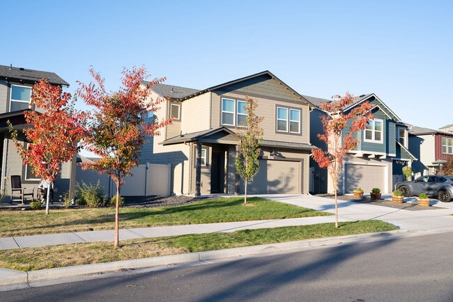 20628 E Mdw Spg Lp in Liberty Lake, WA - Building Photo - Building Photo