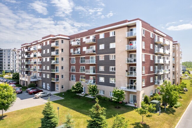 Alizéa in La Prairie, QC - Building Photo - Building Photo