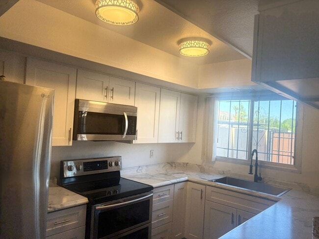 6833 E Osborn Rd in Scottsdale, AZ - Building Photo - Building Photo