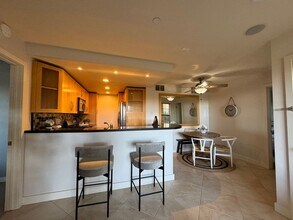 1076 Calle Del Cerro in San Clemente, CA - Building Photo - Building Photo