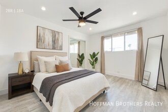 121 S Carondelet St, Unit 4 in Los Angeles, CA - Building Photo - Building Photo