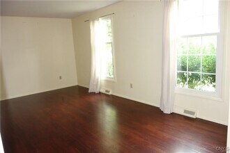 4600 Brookhill Dr S in Manlius, NY - Building Photo - Building Photo