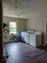 6543 Bay St in Douglasville, GA - Foto de edificio - Building Photo