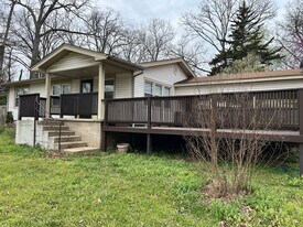 1009 Mike in Tahlequah, OK - Building Photo