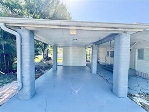 162 Sapodilla St in Port Charlotte, FL - Building Photo - Building Photo