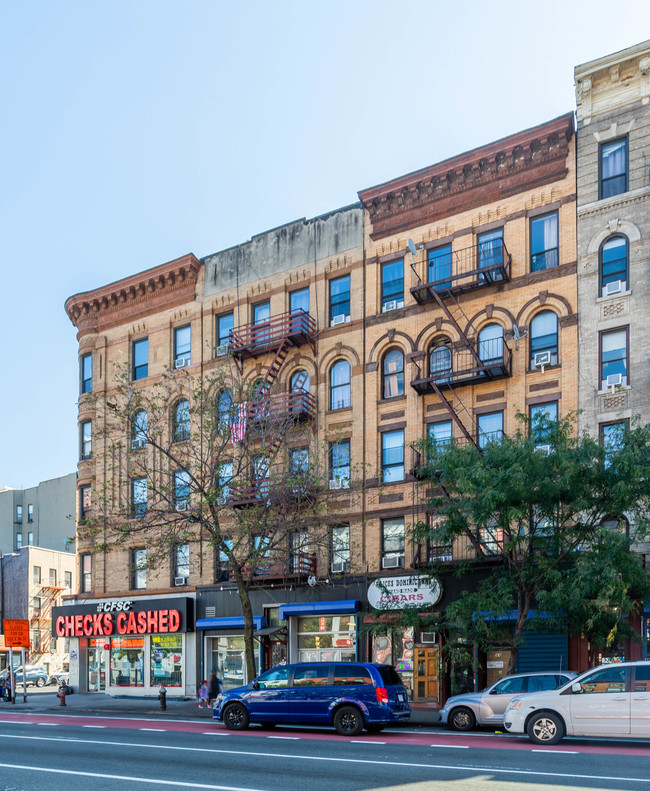 2252 1st Ave in New York, NY - Foto de edificio - Building Photo