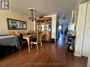 209 Autumn Crescent in Welland, ON - Building Photo - Building Photo