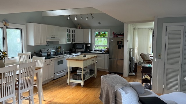 property at 31 Perkins Rd