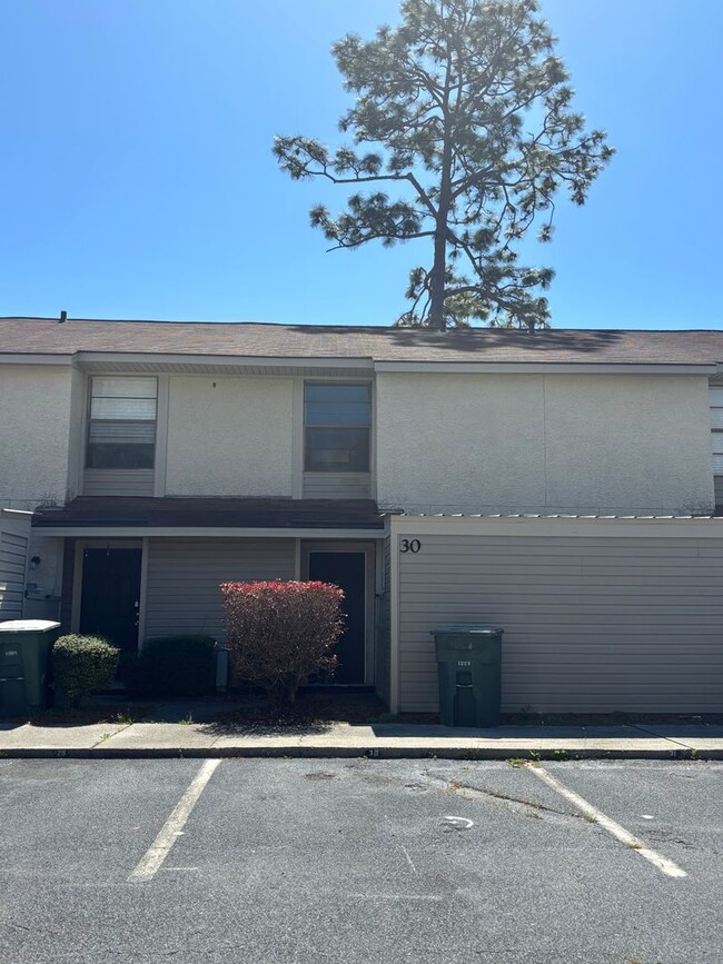 property at 901 Olmstead Dr