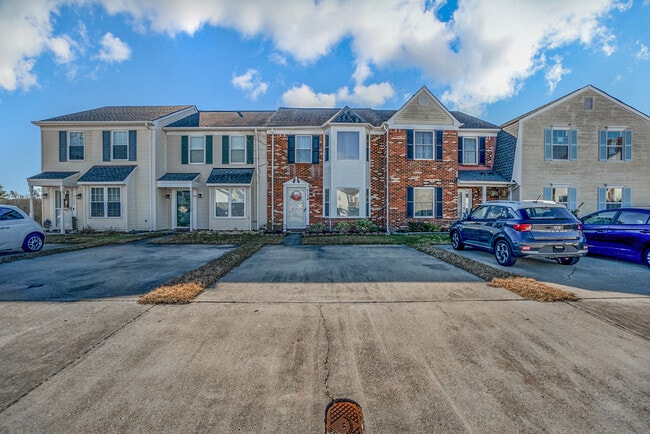 property at 5104 Settlers Park Dr
