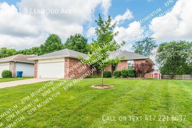 property at 3531 Leawood Ave