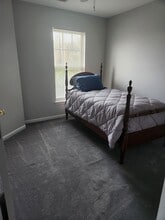 6185 Les Dorson Ln in Alexandria, VA - Building Photo - Building Photo