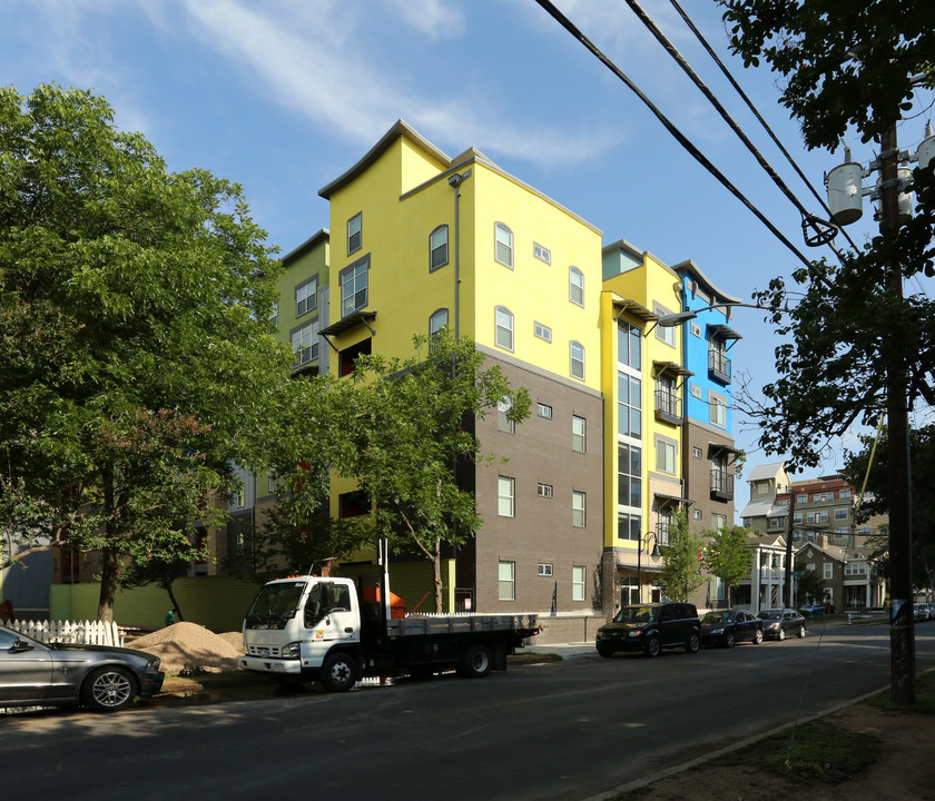 21 Pearl West Campus in Austin, TX - Building Photo