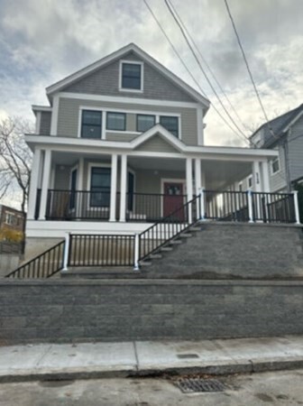 18 Greylock Rd, Unit 4 in Boston, MA - Foto de edificio