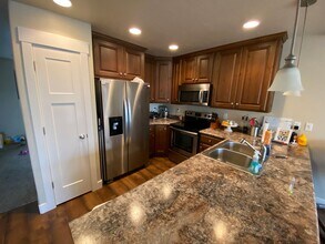 887 Independence Ave in Provo, UT - Building Photo - Building Photo