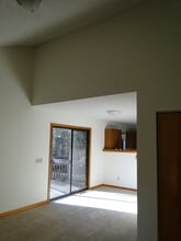 1500 Partridgeberry Rd, Unit A in Chapel Hill, NC - Foto de edificio - Building Photo
