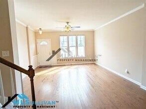 100 Stratford Lakes Dr in Durham, NC - Building Photo - Building Photo