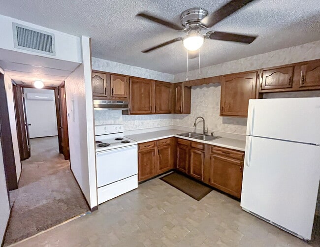 2-3 3 Michael St in Streator, IL - Building Photo - Building Photo