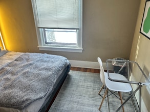 40 Benjamin Ave SE in Grand Rapids, MI - Foto de edificio - Building Photo