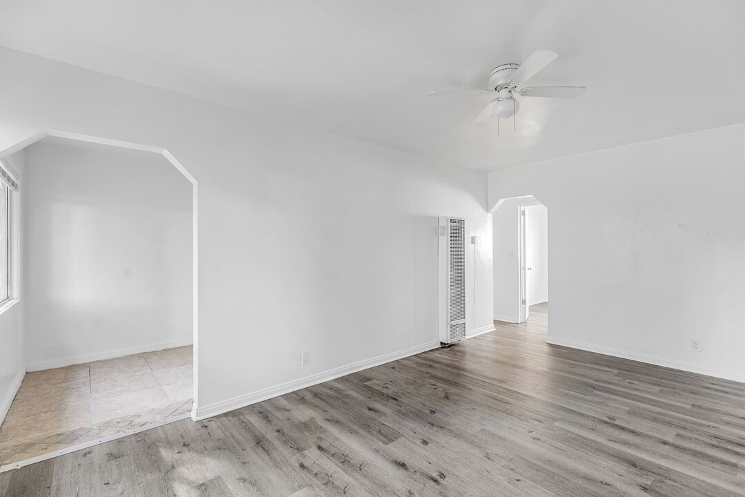 13410 S Vermont Ave in Gardena, CA - Building Photo