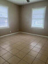 1107 Pirtle St in La Marque, TX - Foto de edificio - Building Photo