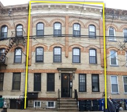 59-23 Woodbine St in Ridgewood, NY - Building Photo - Building Photo