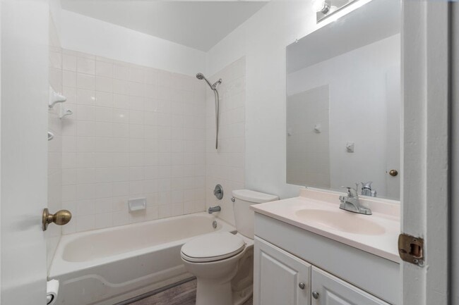 1177 SW 44th Ave in Deerfield Beach, FL - Building Photo - Building Photo