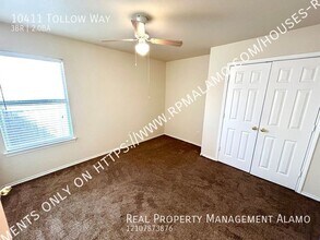 10411 Tollow Way in Helotes, TX - Building Photo - Building Photo