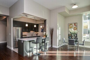 The Balmoral in Ottawa, ON - Building Photo