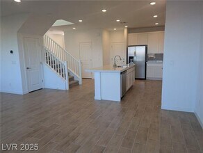 246 Kobuk Ave in Henderson, NV - Building Photo - Building Photo