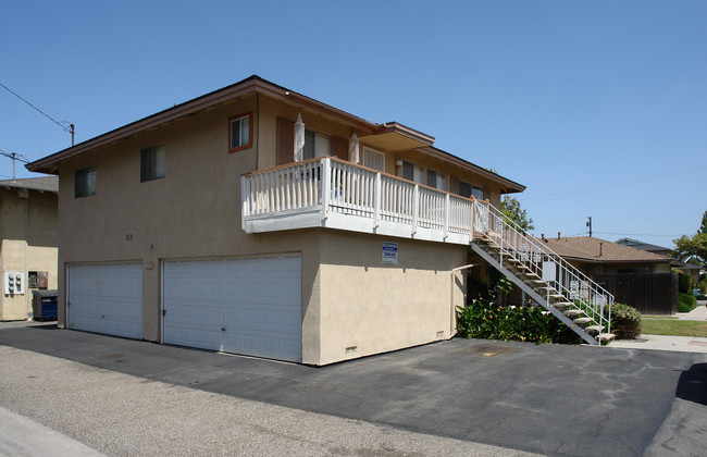 7602 Amazon Dr in Huntington Beach, CA - Building Photo - Building Photo