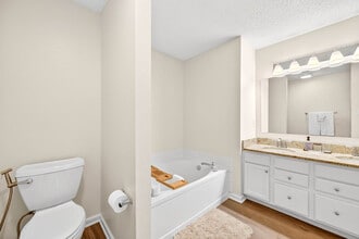 12114 Brushfield Ln in Fishers, IN - Building Photo - Building Photo