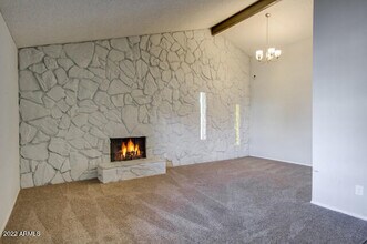 6353 W Mission Ln in Glendale, AZ - Building Photo - Building Photo