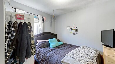 50 Derby St, Unit 3 in Somerville, MA - Building Photo - Building Photo