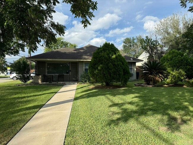 property at 4103 Antoinette St