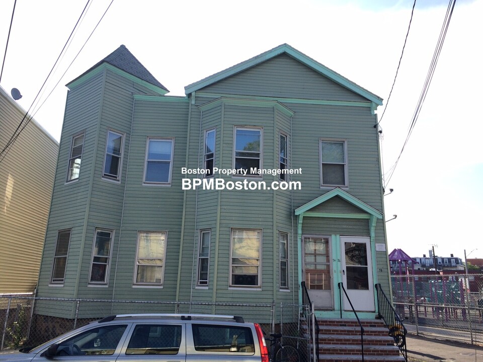 76 Hano St, Unit 76 Hano St. in Boston, MA - Building Photo