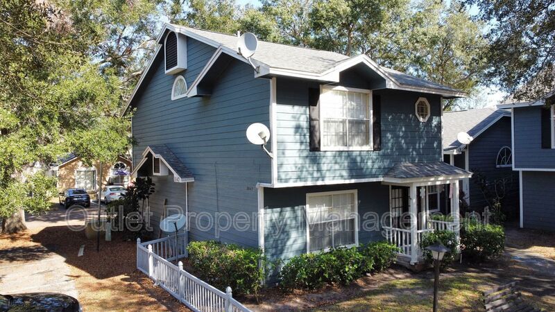 3047 Oak Park Way in Orlando, FL - Building Photo