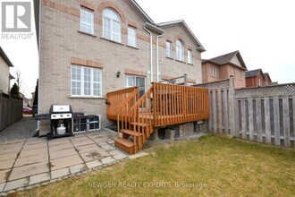 122 River Rock Crescent in Brampton, ON - Building Photo - Building Photo