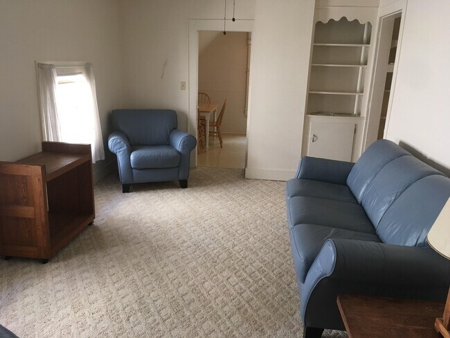 47 N Main St in Cortland, NY - Foto de edificio - Building Photo