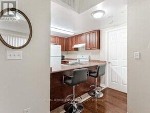 3025 Finch Ave W in Toronto, ON - Building Photo - Building Photo