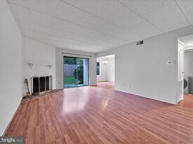 411 Conestoga Rd in Devon, PA - Building Photo