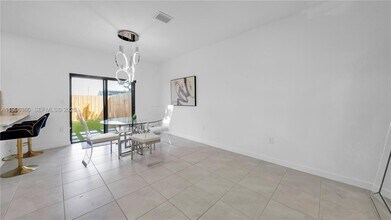 11851 SW 246 Terrace in Homestead, FL - Foto de edificio - Building Photo