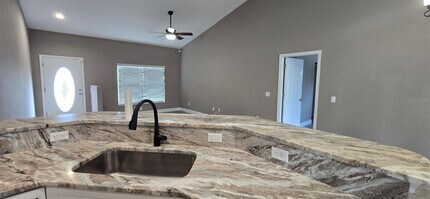 643 Marion Oaks Trail in Ocala, FL - Building Photo - Building Photo