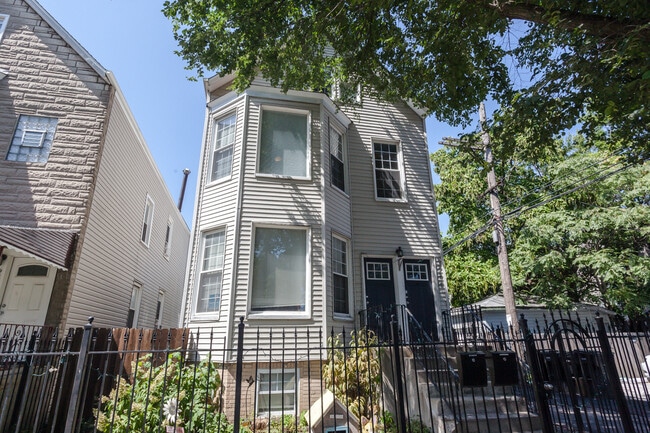 2742 N Lawndale Ave, Unit 2
