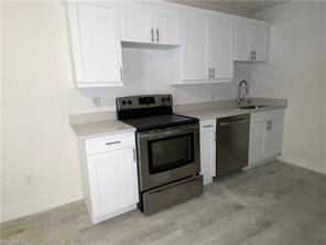 826 Wiggins Pass Rd-Unit -219 in Naples, FL - Building Photo - Building Photo