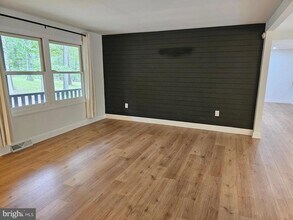 133 Meadows Rd in Fredericksburg, VA - Building Photo - Building Photo